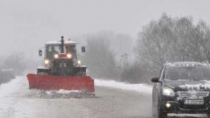 Намаляват населените места без ток в област Велико Търново