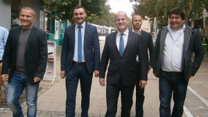 Калоян Ханджийски РБ да премине в опозиция