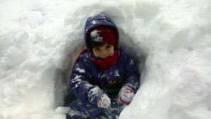 Нормална е температурата в класните стаи