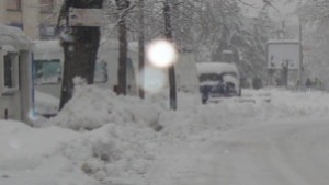 23 глобени за неправилно паркиране в снега
