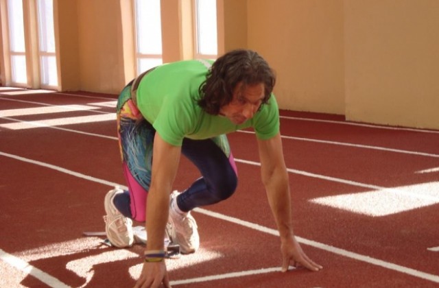 Обновената писта на Спортен комплекс “Ивайло” посреща първо състезание