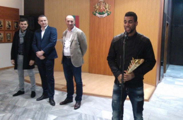 Курьор е футболист №1 на Варна за 2015 година