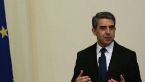 Плевнелиев Брутният външен дълг на България намаля чувствително