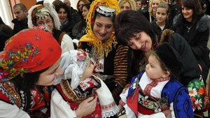 Цял Разлог на Бабино хоро