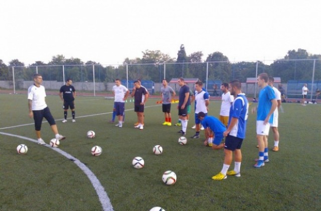 „Спартак” уреди 3 контроли, чака сръбски нападател