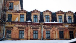 Разходка из стара София Царските конюшни СНИМКИ