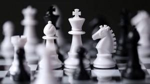 Саудитски духовник клейми шаха бил губене на време