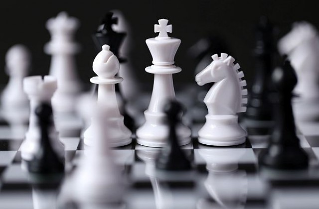 Саудитски духовник клейми шаха, бил губене на време