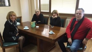 Мая Манолова обеща подкрепа за дупнишкия театър