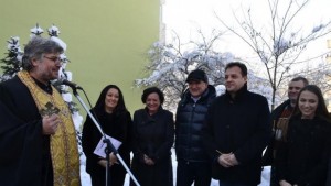 Лиляна Павлова преряза лентата на саниран блок във В Търново