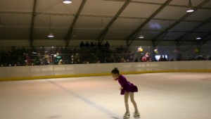 Над 300 души гледаха леденото шоу на СКЛС Одесос