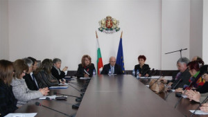 75 ще бъдат професионалните паралелки