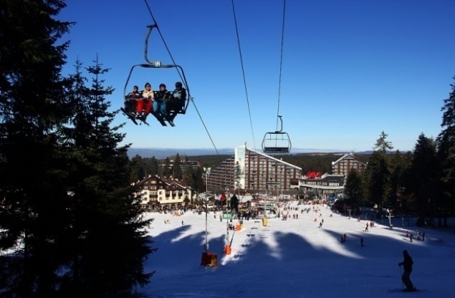 Община Смолян издава безплатни карти за децата до ски пистите в Пампорово