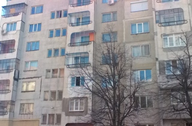 Предстои подписване на първите договори за саниране на жилищни сгради