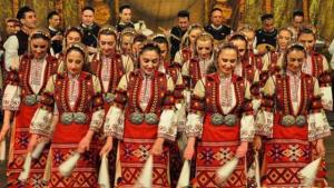 Ансамбъл Пирин покорява България с турне