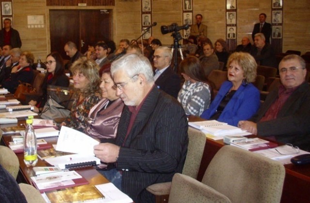 Общинският съвет на Добрич обсъжда бюджета за 2016 г.