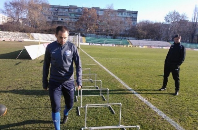 Георги Илиев отново с капитанската лента