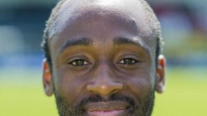 Халф играл за АЗ Алкмаар идва на Тича