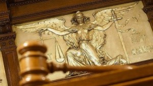 Осъдиха двама габровци за изнудване