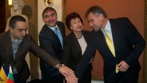 Валидираха пощенска марка за фестивала Сурва в Перник