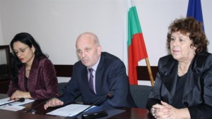 Земеделци искат пониски цени на общинските земи