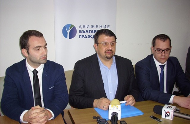 ДБГ не е снемало доверие от министър Танев, заяви Настимир Ананиев