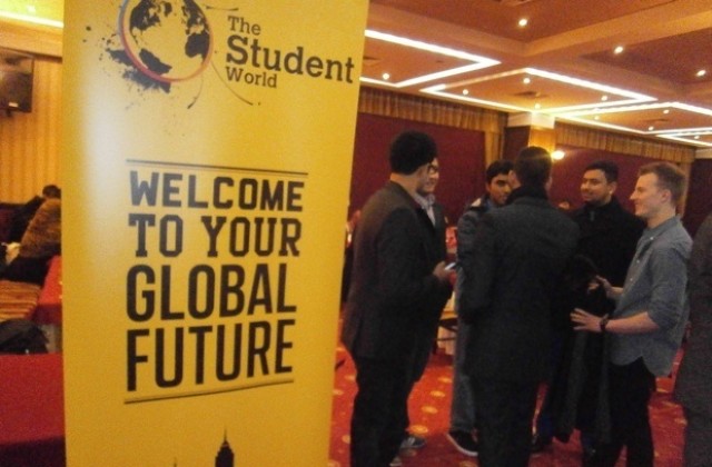 Над 100 чуждестранни студенти от Великобритания посреща МУ-Плевен с Welcome party