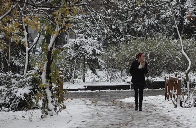 Пациентите в Пирогов заради заледяванията не намаляват