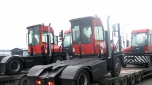 Нови терминални влекачи започнаха служба в Пристанище Варна