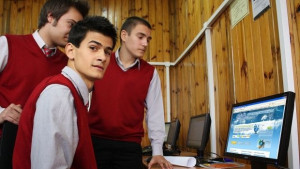 Мъжете поактивни в интернет