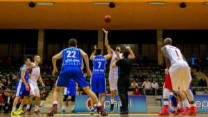 Черно море порт Варна инкасира 8а загуба