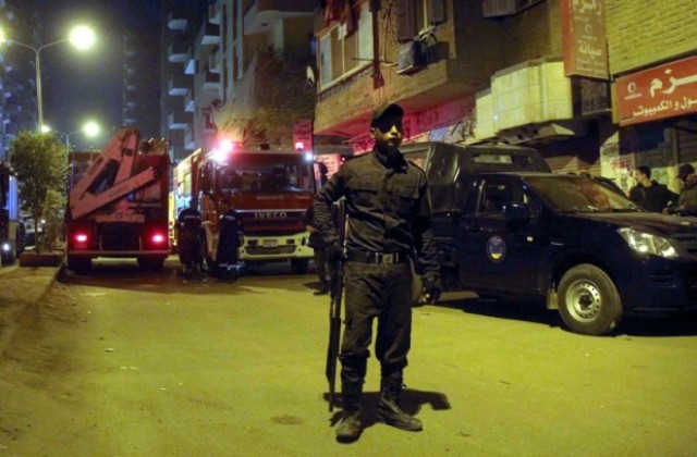 Най-малко 21 души загинаха при две верижна катастрофа в Египет