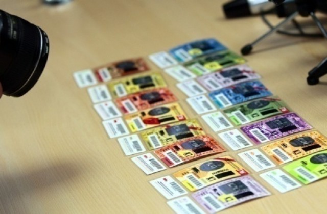 За да сме редовни по пътищата в страната, вече само с новите винетки