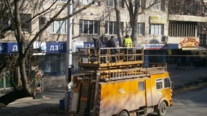 Остават затворени участъците в които сменяха контактната мрежа през уикенда