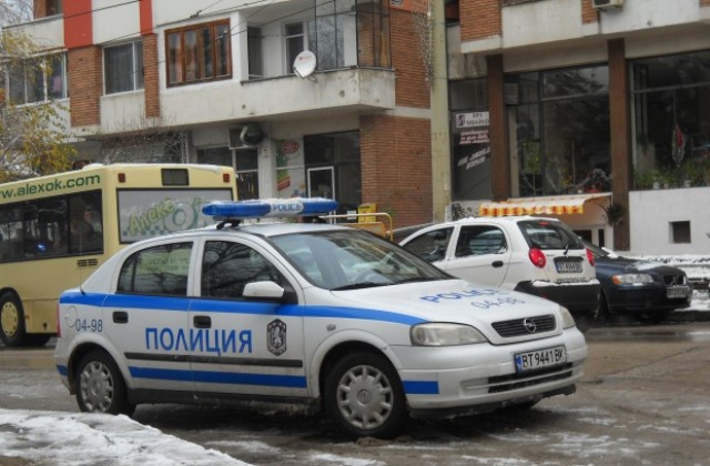 Само за денонощие полицията спипа трима неправоспособни водачи