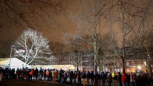 Кой печели добри пари от притока на мигранти в Германия