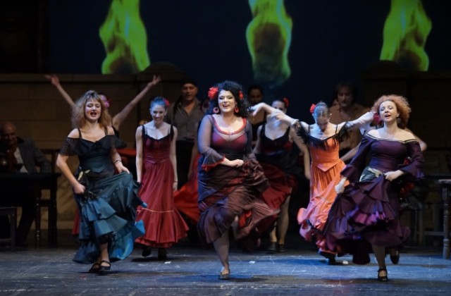 Операта представя Кармен в Стара Загора и на турне