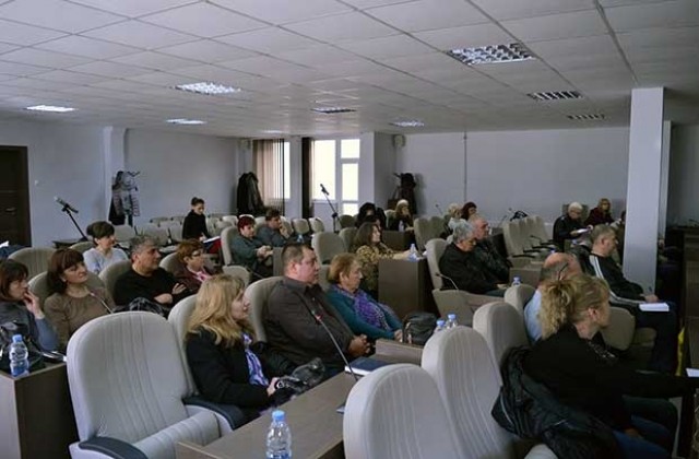 Запознаха кметове с законови разпоредби