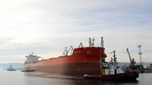 Кораб гигант ще изнесе от Варна 50 000 тона пшеница