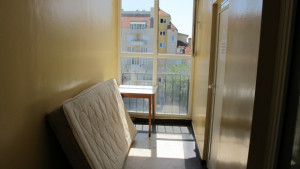 Дариха 35 матрака на приюта за бездомни във Варна