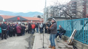 Васко Кръпката и над 50 души отново на дупнишките барикади