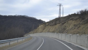 Общинският път между В Търново и Дебелец е с нов