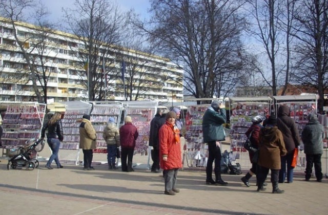 Утвърдени са схемите на местата за продажба на мартеници в Добрич