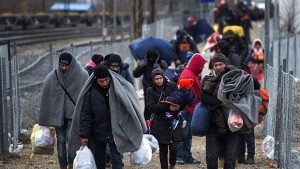 Австрия подкрепи Унгария за защитна линия на Балканите срещу мигрантите