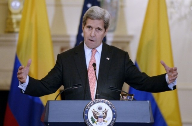 Кери отново призова Русия да прекрати бомбардировките над Сирия
