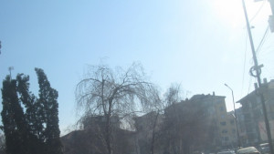 Започна почистването на улиците в Горна Оряховица от зимното опесъчаване