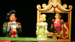 Театър ВЕСЕЛ в очакване на Котаракът в чизми