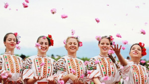 Казанлък разкрива красота и традиция на международното туристическо изложение