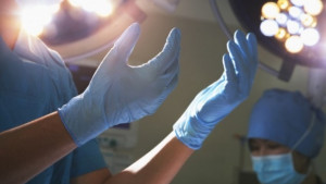 Наградиха медиците извършили уникална за България вътреутробна операция