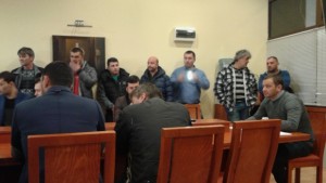 Таксиджиите си стиснаха ръцете на 090 лв минимална цена за